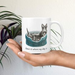 Home is where my dog is Scottish Terrier dog mug (Illustrated collection) 12 Home is where my dog is Scottish Terrier mug in hand plant