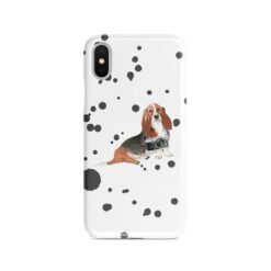 Basset Hound Muddy Paws phone case. 3 muddy styles for your Iphone 15 Pro Max, Iphone 14, 13, 12 to 6 & Samsung Galaxy S23 Ultra, S22, S21 to S6. 8 adventure dogs case muddy basset hound splash front view