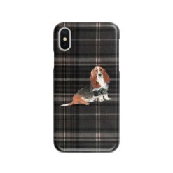 Basset Hound Tartan phone case. 11 Tartan styles for your Iphone 15 Pro Max, Iphone 14, 13, 12 to 6 & Samsung Galaxy S23 Ultra, S22, S21 to S6 20 adventure dogs tartan case basset hound dark tartan front view